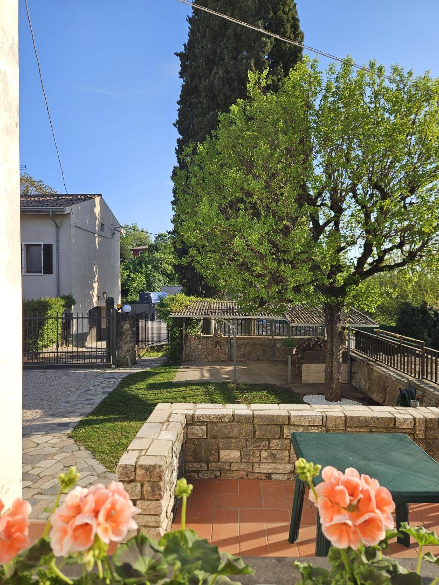 Casa Dell'Alpino Villa คาปริโน เวโรเนเซ ภายนอก รูปภาพ